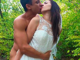 Ερωτική συνομιλία μέσω βίντεο MilfDragon