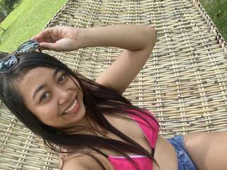 Ερωτική συνομιλία μέσω βίντεο million-dollar-boobs