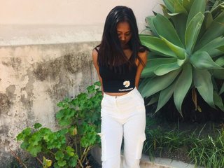 Ερωτική συνομιλία μέσω βίντεο Miria-111