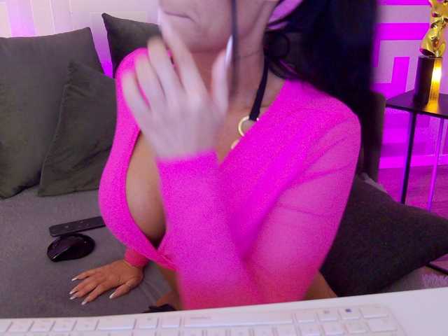 Εκπομπές οθόνης Mina-Babe