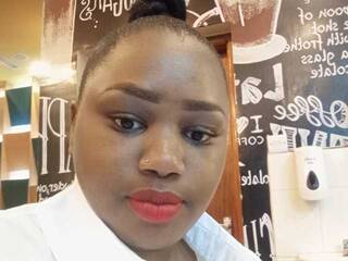 Ερωτική συνομιλία μέσω βίντεο minah-1