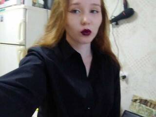 Ερωτική συνομιλία μέσω βίντεο mio-myo