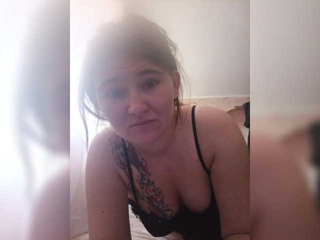 Εκπομπές οθόνης MiraSlava22