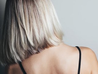 Ερωτική συνομιλία μέσω βίντεο Miss-kiska