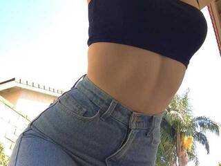 Ερωτική συνομιλία μέσω βίντεο MissAlina