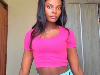 Ερωτική συνομιλία μέσω βίντεο Misscreamerr