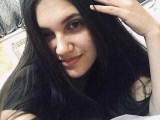 Ερωτική συνομιλία μέσω βίντεο missSen