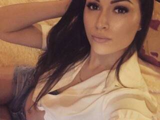 Ερωτική συνομιλία μέσω βίντεο MissSweetFoxy