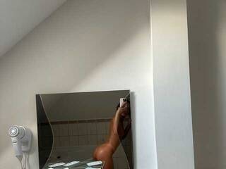 Ερωτική συνομιλία μέσω βίντεο mmdems568