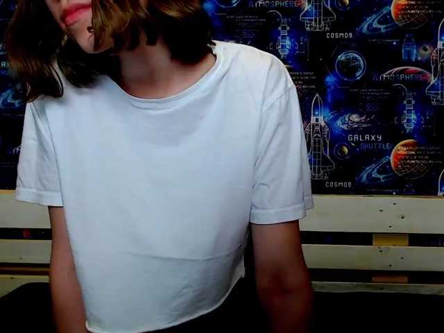 Εκπομπές οθόνης Vladlena_