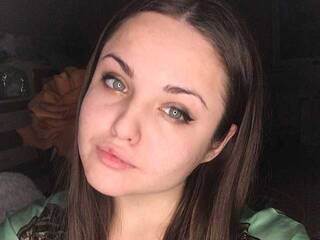 Ερωτική συνομιλία μέσω βίντεο Adonia34