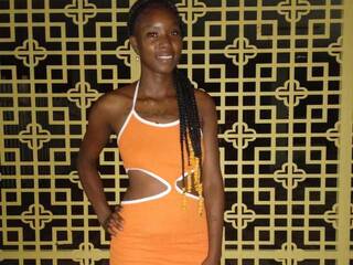 Ερωτική συνομιλία μέσω βίντεο mohanaebony