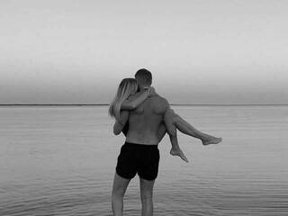 Ερωτική συνομιλία μέσω βίντεο _M_O_L_O_K_O_