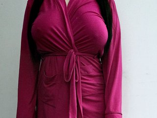 Ερωτική συνομιλία μέσω βίντεο MommycurvyX1