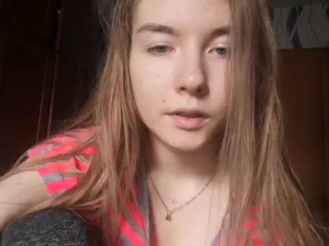 Εκπομπές οθόνης MonaKitt