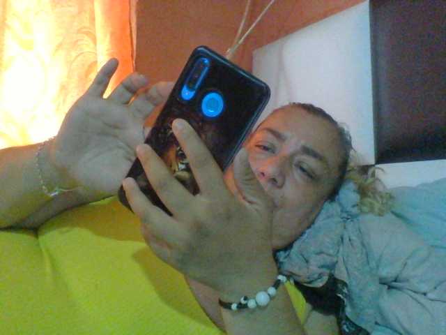 Εκπομπές οθόνης monalindagold