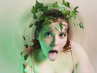 Ερωτική συνομιλία μέσω βίντεο MONAOFF