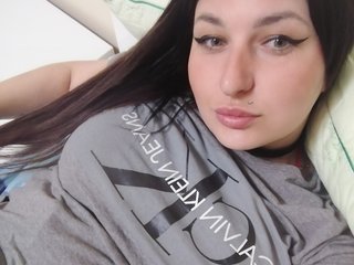 Ερωτική συνομιλία μέσω βίντεο MonicaMilf