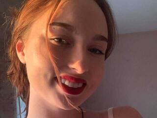 Ερωτική συνομιλία μέσω βίντεο Monika-Lee