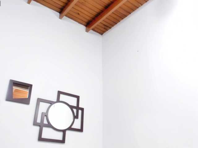 Εκπομπές οθόνης moon-swt