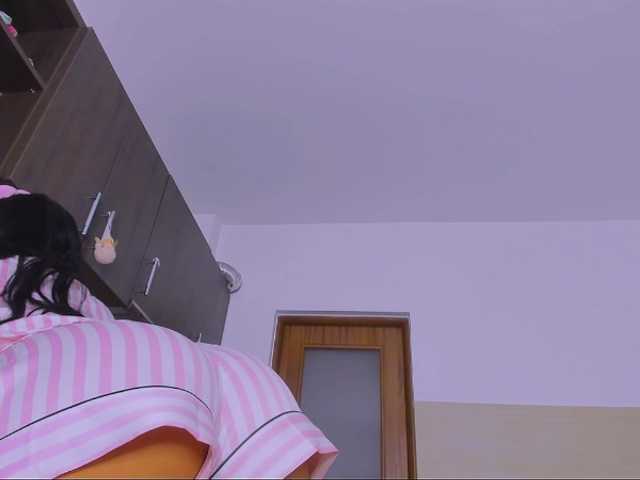 Εκπομπές οθόνης MoonaPrincess