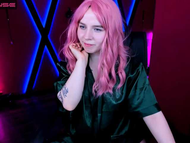 Εκπομπές οθόνης MoonRachel