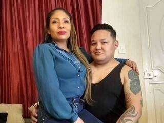 Ερωτική συνομιλία μέσω βίντεο MooreMoree