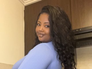 Ερωτική συνομιλία μέσω βίντεο MsPoney