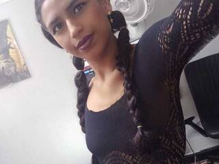 Ερωτική συνομιλία μέσω βίντεο mudog-love