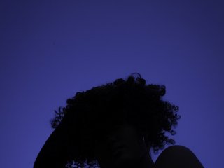 Ερωτική συνομιλία μέσω βίντεο Mullaqueen