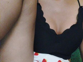 Ερωτική συνομιλία μέσω βίντεο Murielle1