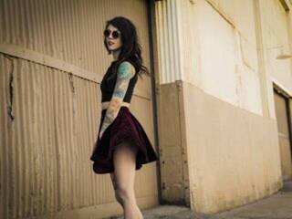 Ερωτική συνομιλία μέσω βίντεο myrtleb