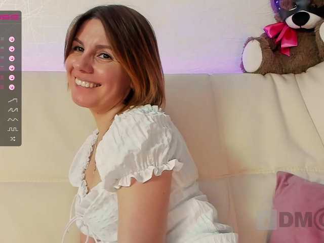 Φωτογραφίες _Risha_ Hi, I'm Arisha! I undress in private, toys only in full private. Lovense: 2/10/40/100/200, special commands 102/103/104/105, random 35.