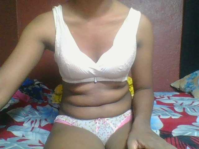 Εκπομπές οθόνης Nadiah1