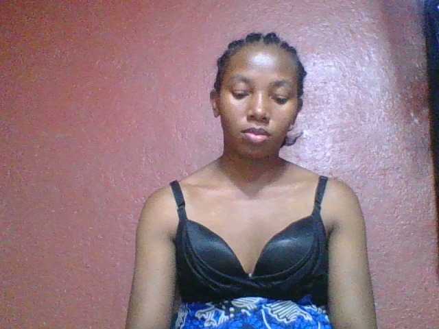 Εκπομπές οθόνης Nadiah1