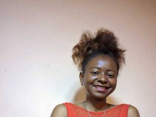 Ερωτική συνομιλία μέσω βίντεο NaelBell