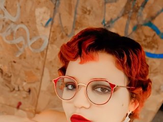 Ερωτική συνομιλία μέσω βίντεο NairyRed