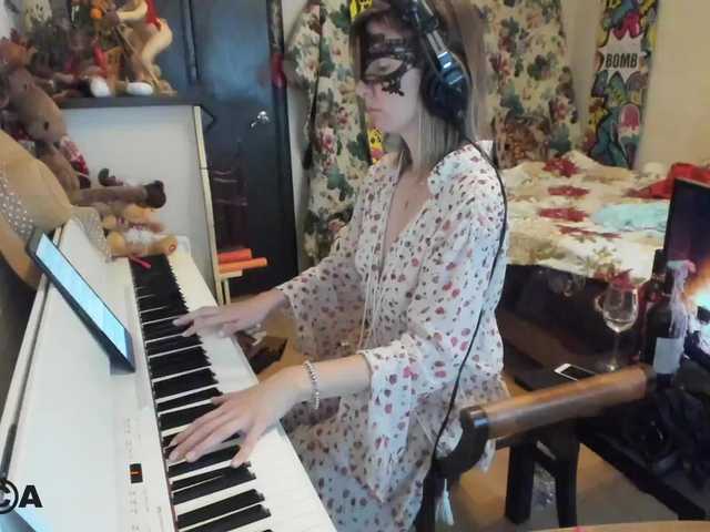 Φωτογραφίες PianoGirl Hi, Im Anastasia! Take off the dress 101tk. Dance + AutoDJ 70tk. Wheel fortune 47tk