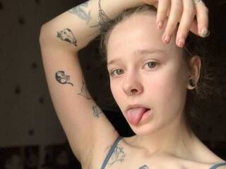 Ερωτική συνομιλία μέσω βίντεο Nani-Severus