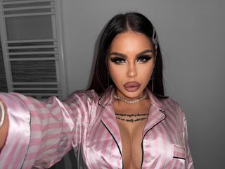 Ερωτική συνομιλία μέσω βίντεο NaomyBlackBarbie