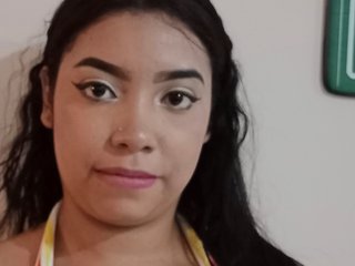 Ερωτική συνομιλία μέσω βίντεο NaomySweett