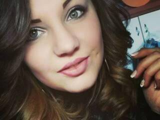 Ερωτική συνομιλία μέσω βίντεο nastyamilan