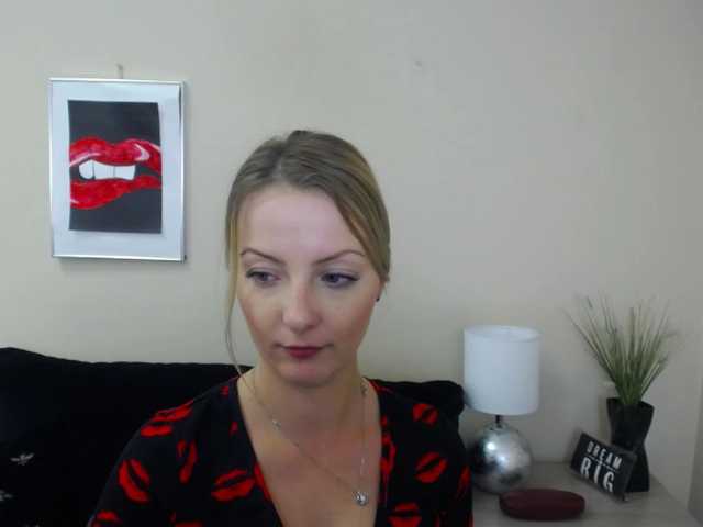 Φωτογραφίες NatalieKiss Hey guys :) TIP ME FOR FOLLOW. STAND UP- 20 tks. open ur cam- 30tks, show legsfeetheels-25tks, shake ass-45,shake tits-55,tongue play-50 make my day -1000,if someone want more -ask me, if u want just to have good fun-join me