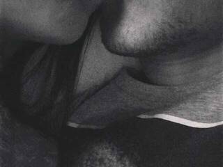 Ερωτική συνομιλία μέσω βίντεο Para-iz-90