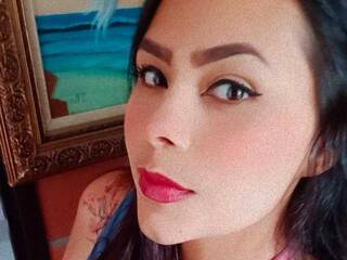 Ερωτική συνομιλία μέσω βίντεο natasha-sex-