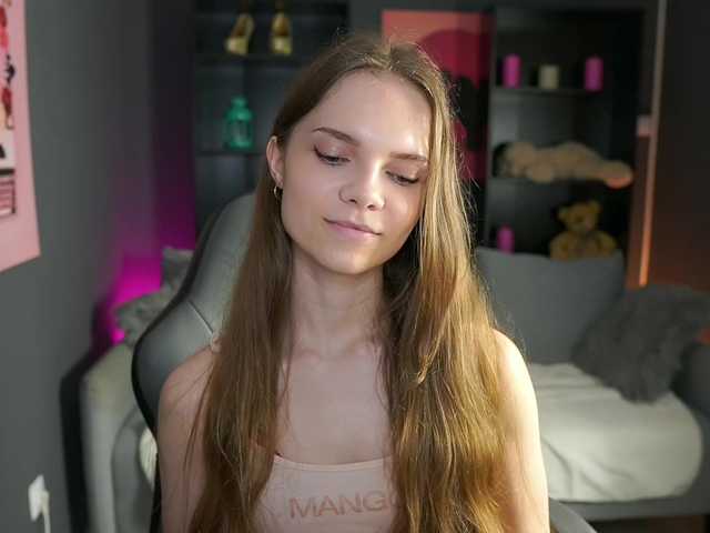 Φωτογραφίες NatashaMalko If you want to talk with somebody I'm here to make your day better I'm non nude but if you are brave you can make me naked :) #teen #squirt #anal #dildo #18