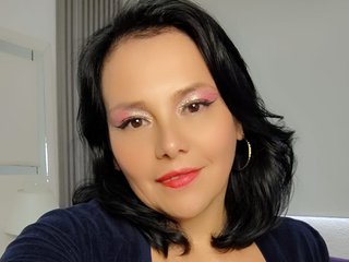 Ερωτική συνομιλία μέσω βίντεο NatashaMilf