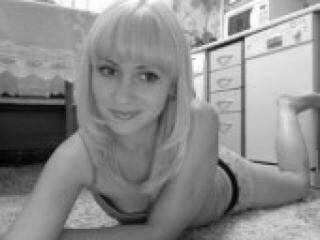 Ερωτική συνομιλία μέσω βίντεο natrina2012