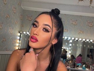 Ερωτική συνομιλία μέσω βίντεο Natty-y