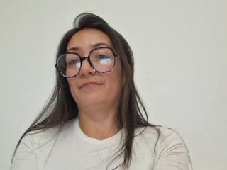 Ερωτική συνομιλία μέσω βίντεο cristalboom